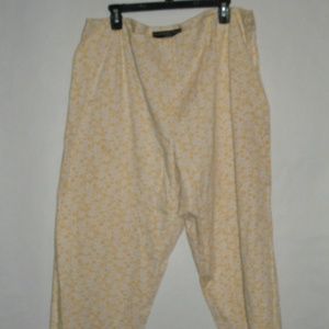 Josephine Chaus Women Capri Pants